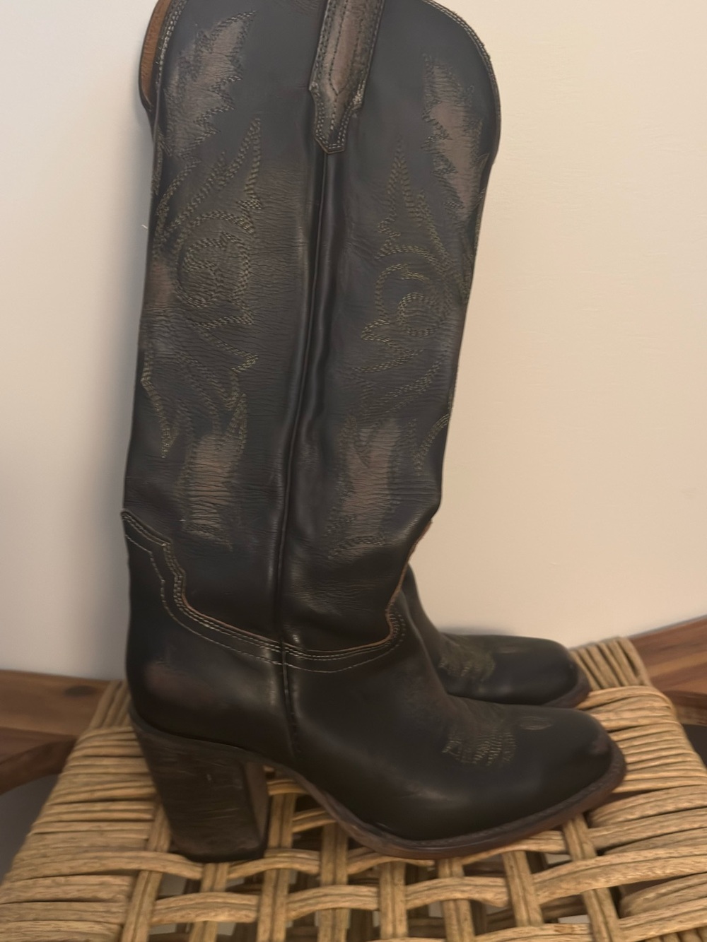 🖤RARE🦄🖤 No longer available on website Panama boot by Freebird - Picture 3 of 7